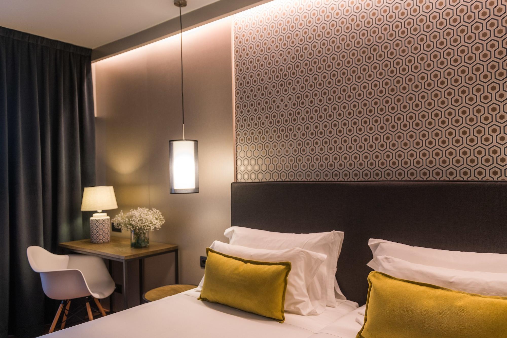 Up Rooms Vic Hotel Eksteriør billede
