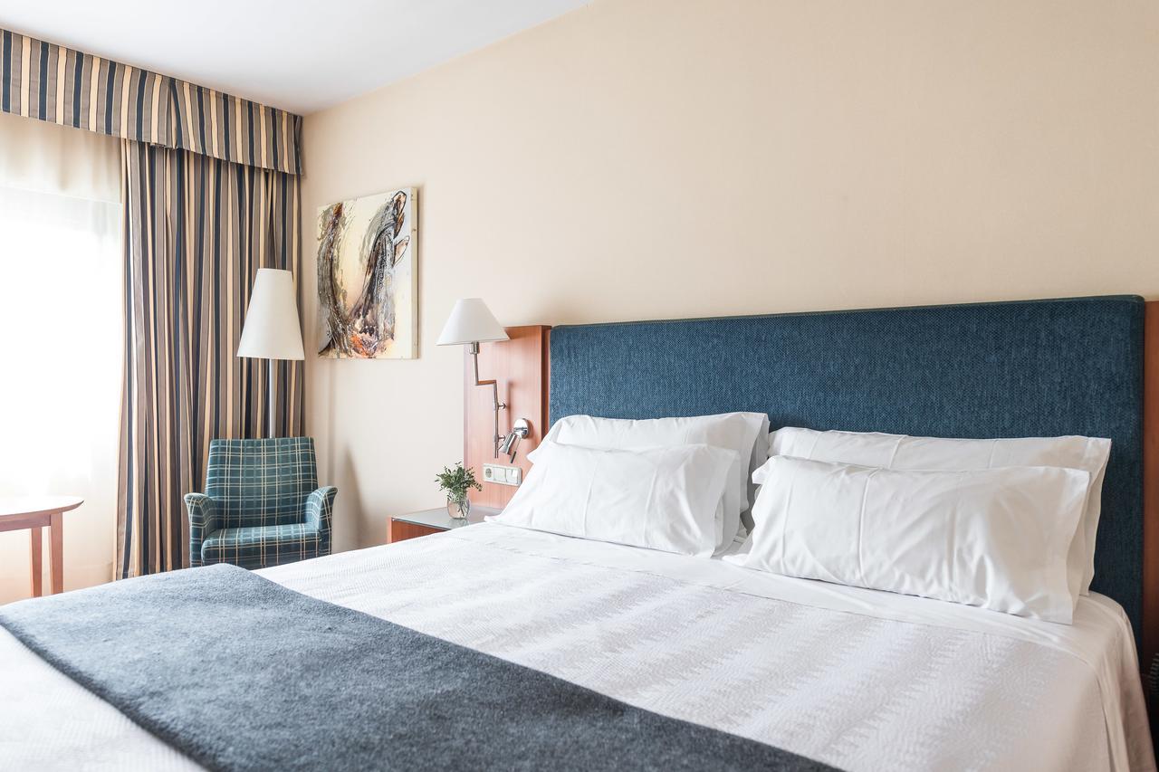 Up Rooms Vic Hotel Eksteriør billede