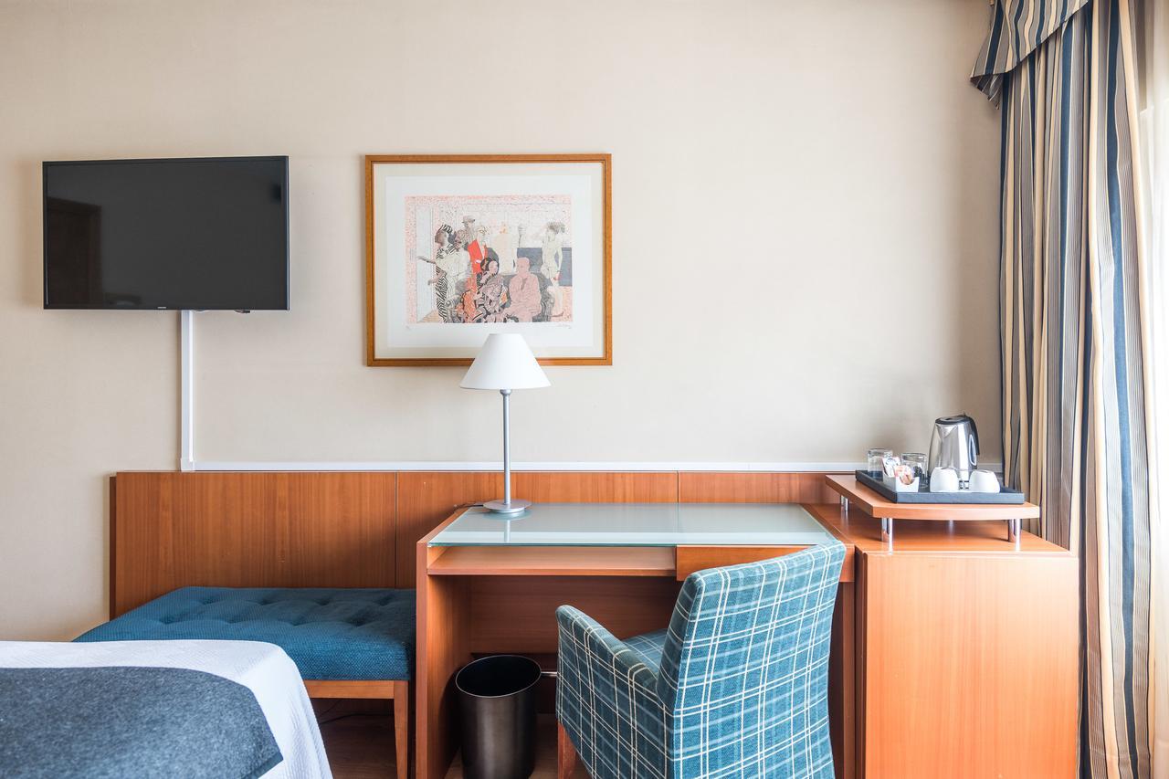 Up Rooms Vic Hotel Eksteriør billede